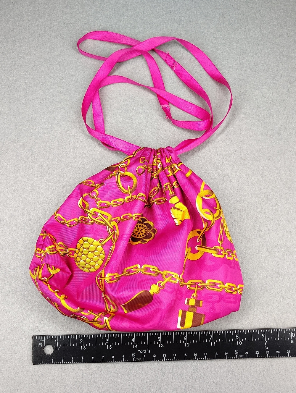 ESTĒE Lauder Bag With Pull String